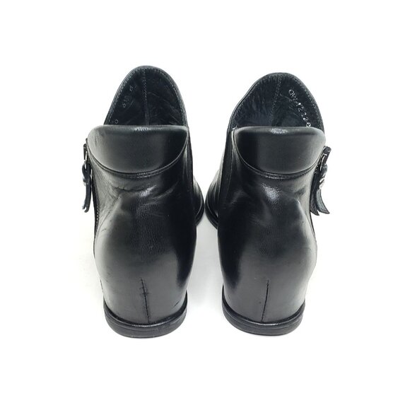 Stuart Weitzman Lowkey Hidden Wedge Ankle Boots Black Leather Side Zip Size 6.5 - Picture 9 of 10